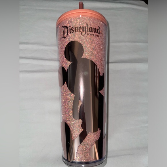 Starbucks Disney Cup - Picture 2 of 5